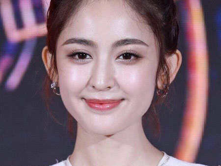 眉骨高者为大贵之相